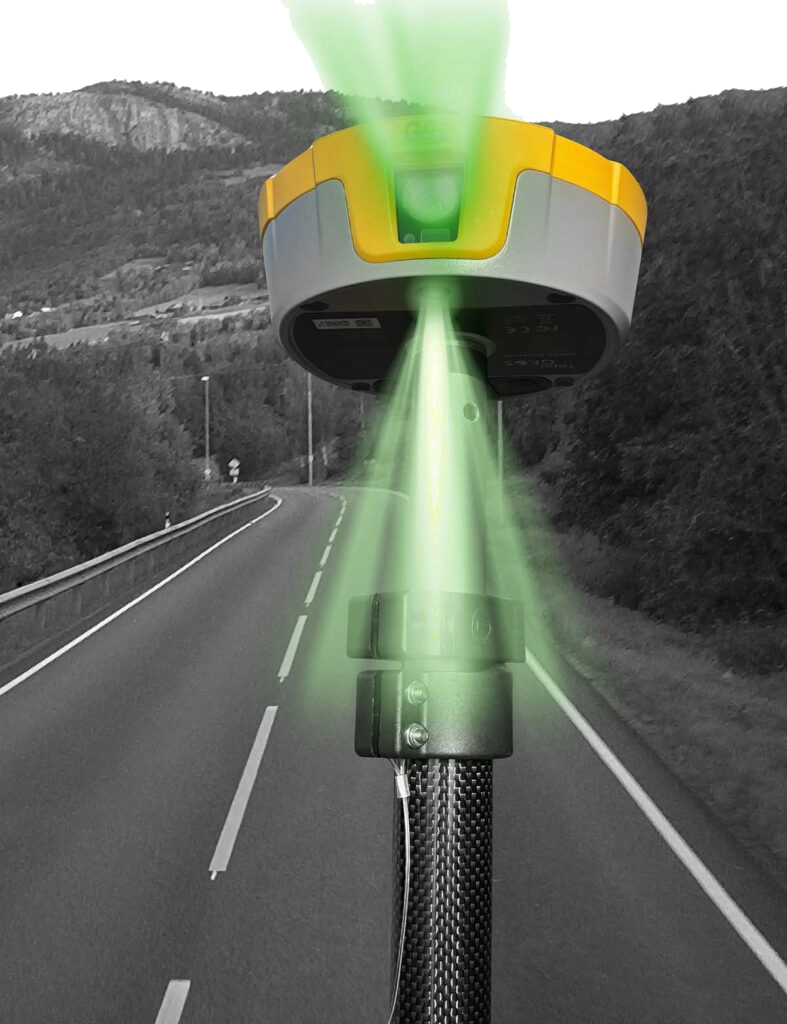 G90 GNSS Receiver — Dual Cameras